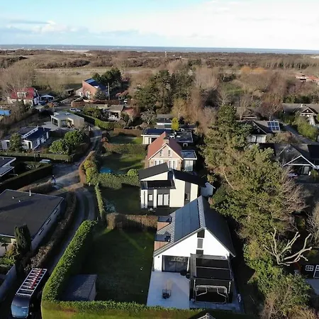 Holiday home Nieuw! Prachtige Vakantiewoning Aan Zee